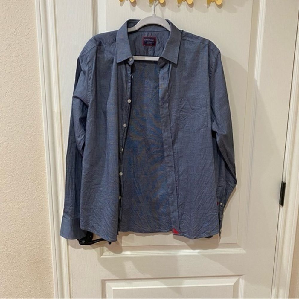 UNTUCKit Button down Shirt‎